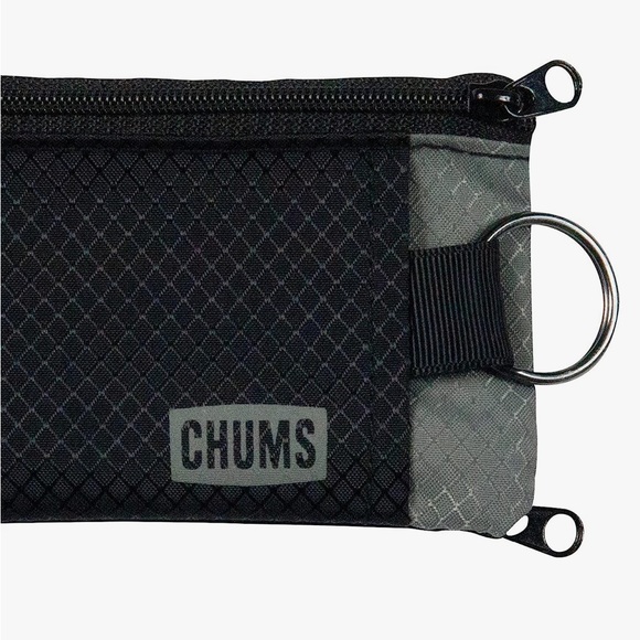 Chums Surfshorts Wallet Lightweight Zippered Minimalist - Picture 2 of 2